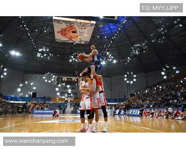 南京篮球队的崛起之路：从默默无闻到联赛强队的成长历程