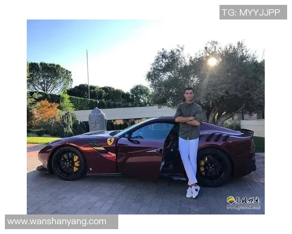 足球明星背心时尚潮流解析与穿搭技巧分享 足球明星背心时尚潮流解析与穿搭技巧分享