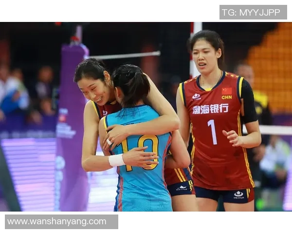 赛后分析：成都排球队与杭州排球队默契配合的关键因素与表现总结